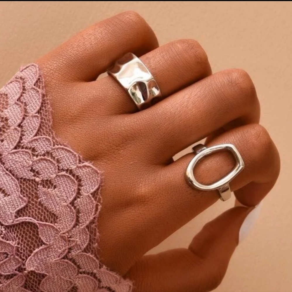 2 piece Silver Hollow & Textured Ring